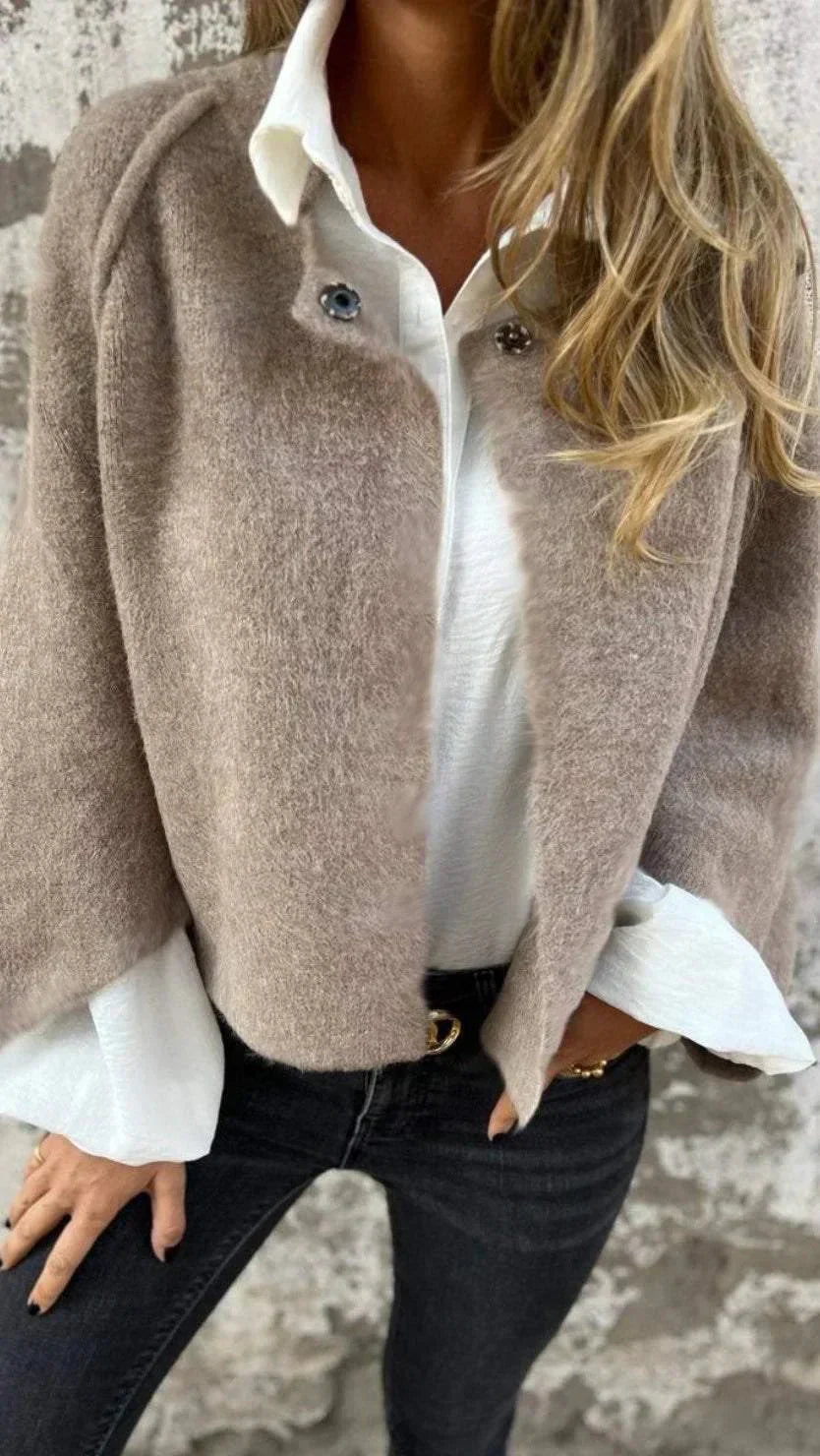 Snygg kort jacka – Modern elegans med enkel stil