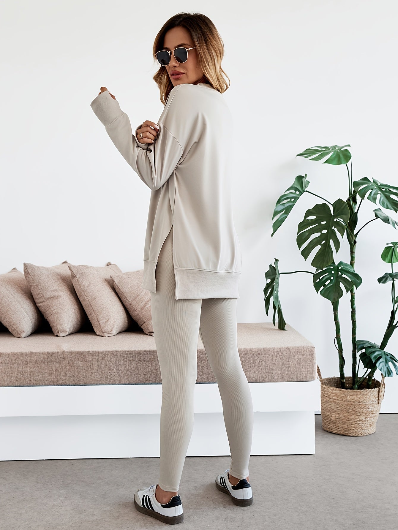 Långskuren lounge-top – Avslappnad komfort med lätt stil